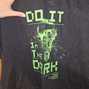 Do It In the Dark - T-shirt